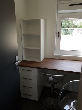 Aménagement rangement bureau modulaire